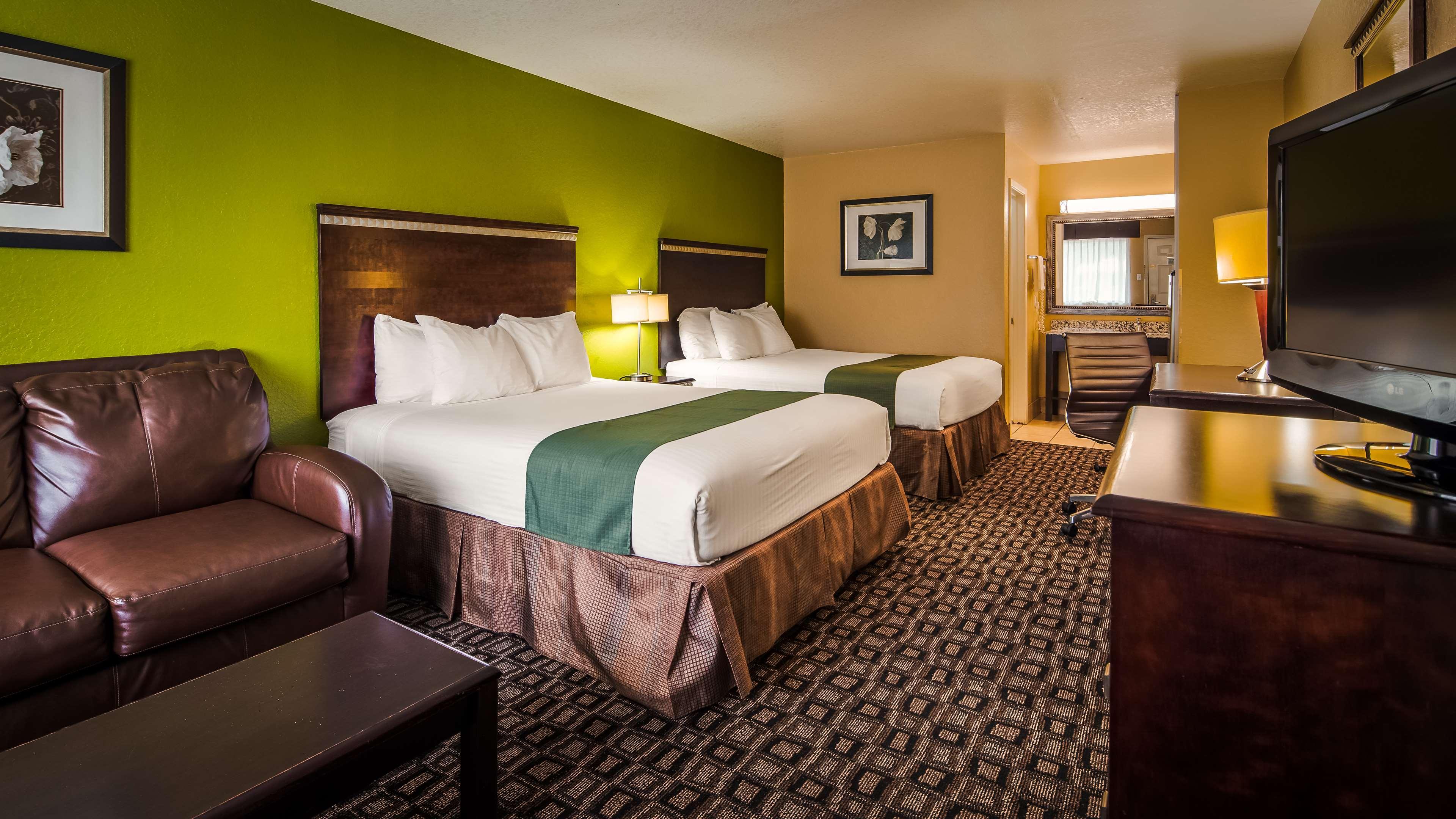 Surestay Hotel By Best Western Floresville Exteriör bild